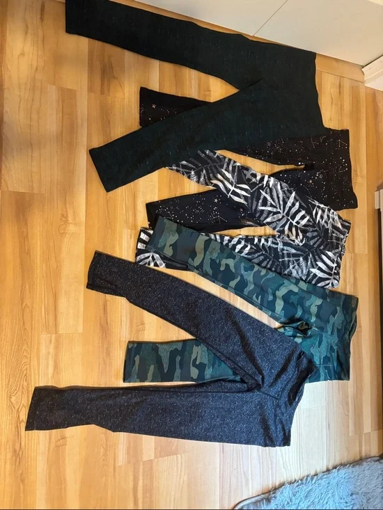 Kids Stretch Leggings - Pack of Assorted Patterns and Solids - Picture 1 of 10